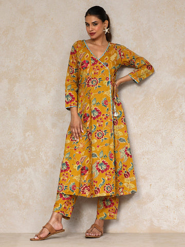 Varanga Women Ethnic Jaipuri Floral Printed Angrakha Anarkali Kurta With Trouser